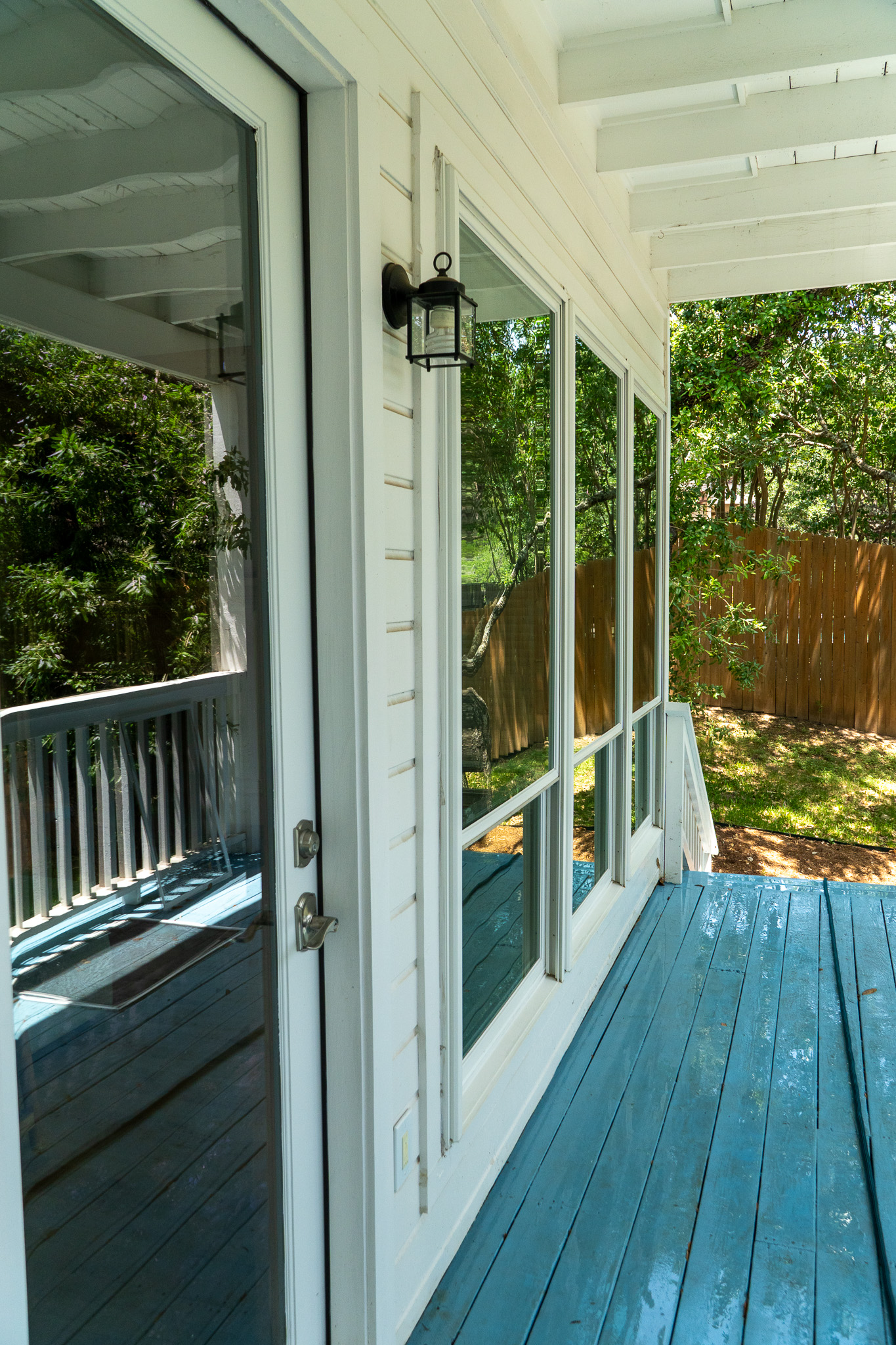 Professional window washing and cleaning in Austin